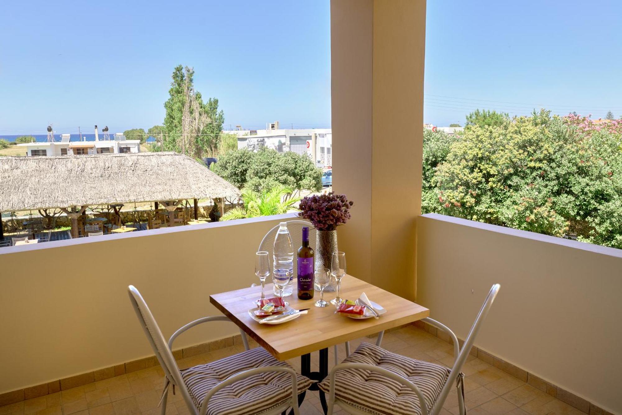 Villa Gereoudis Seaview Apartments-Pool & Bar Kolymbari Exterior photo