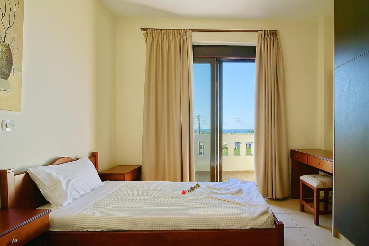 Villa Gereoudis Seaview Apartments-Pool & Bar Kolymbari Exterior photo